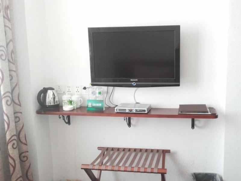 Greentree Alliance Shandong Qingdao Huangdao Zhangyanshan Road Zhongyang Hotel 외부 사진