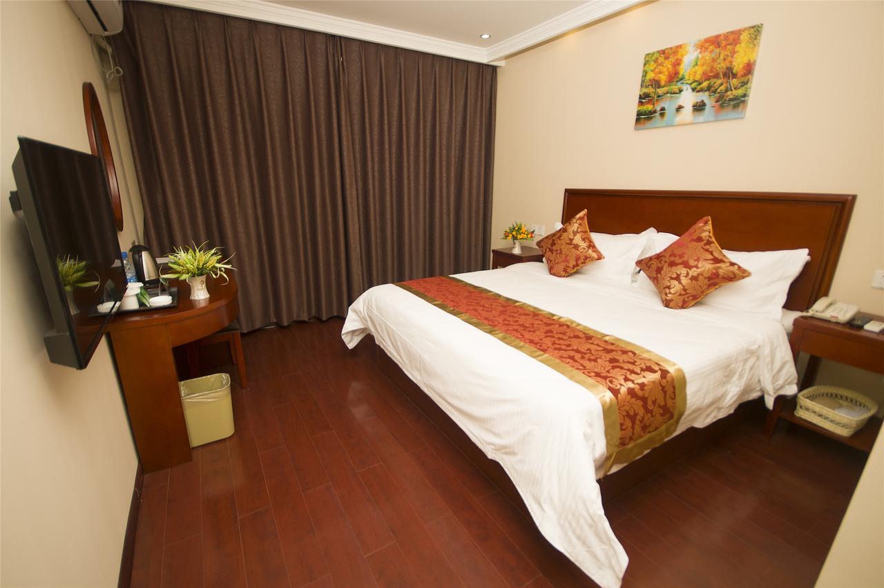 Greentree Alliance Shandong Qingdao Huangdao Zhangyanshan Road Zhongyang Hotel 외부 사진
